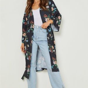 Boohoo floral kimono-new with tags! Never worn